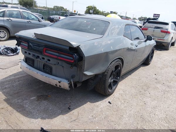 2017 DODGE CHALLENGER SXT