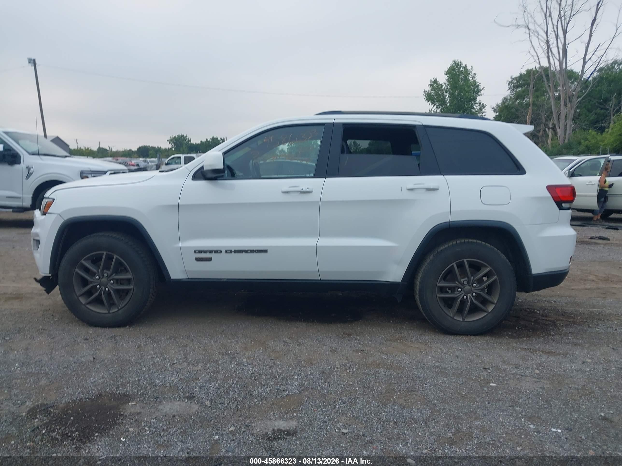 2016 JEEP GRAND CHEROKEE 75TH ANNIVERSARY