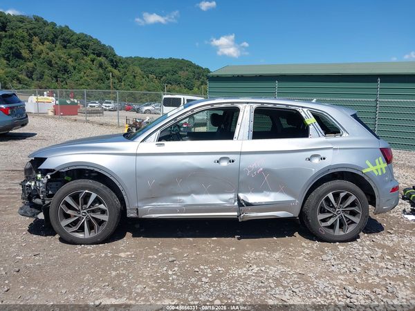 2021 AUDI Q5