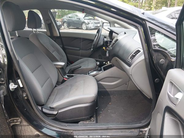 2017 KIA FORTE LX