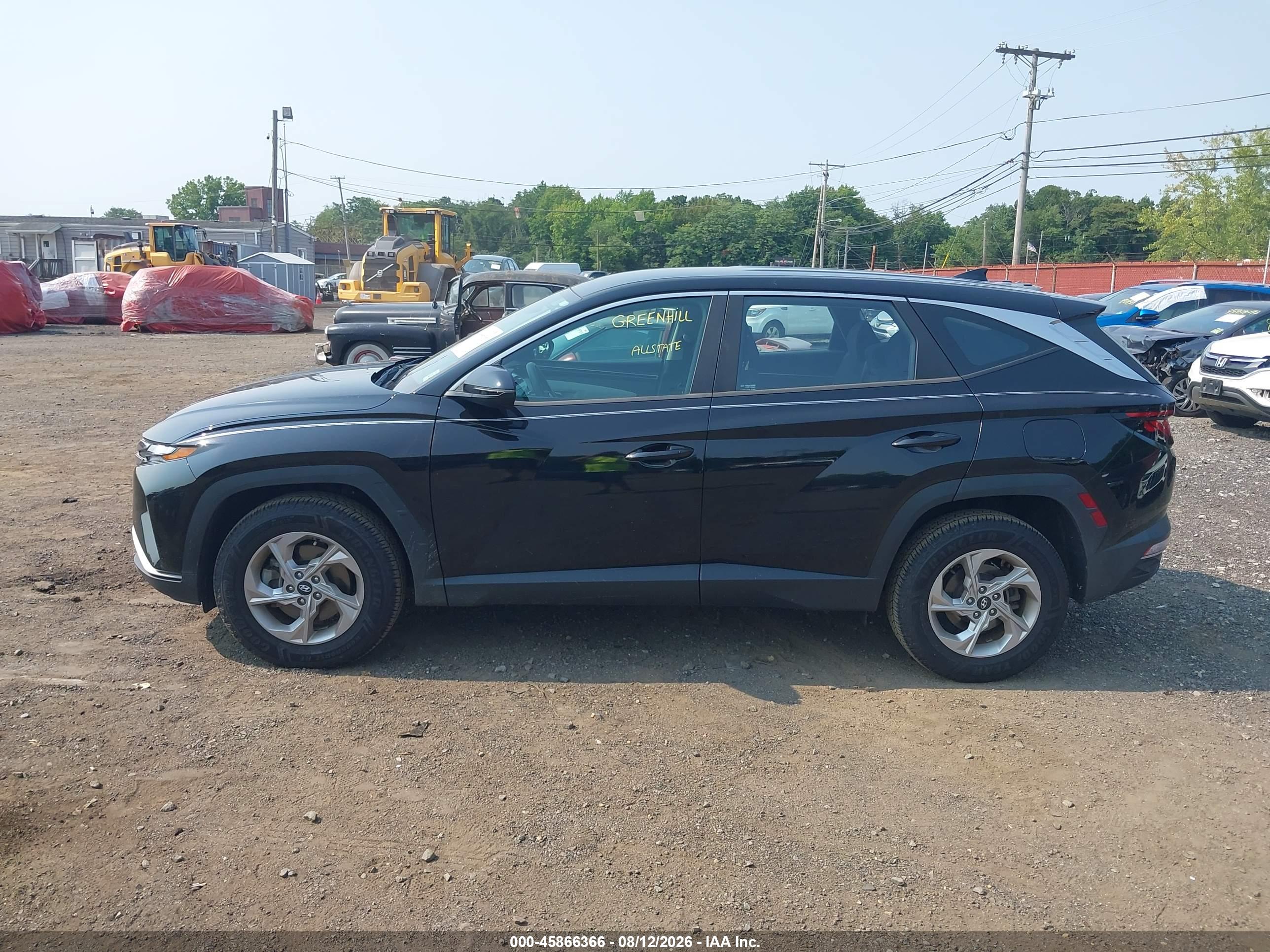 2022 HYUNDAI TUCSON SE