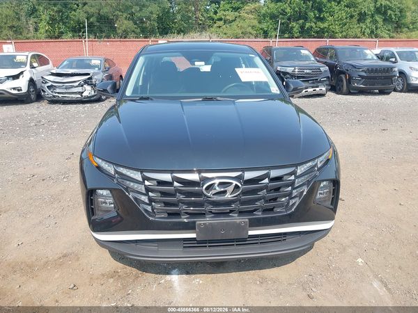 2022 HYUNDAI TUCSON SE