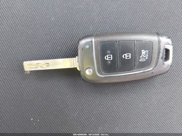 2022 HYUNDAI TUCSON SE
