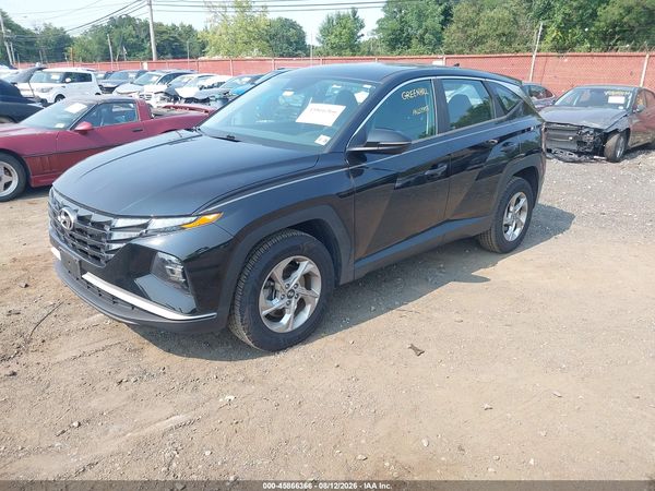 2022 HYUNDAI TUCSON SE
