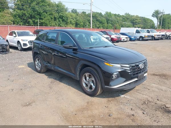2022 HYUNDAI TUCSON SE