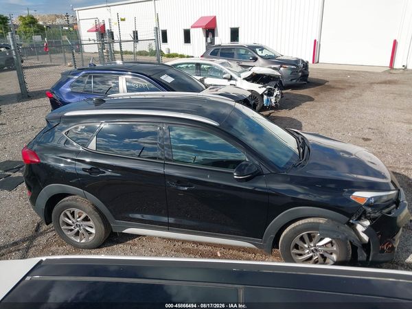 2017 HYUNDAI TUCSON SE PLUS