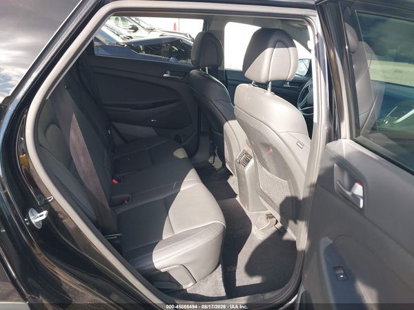 2017 HYUNDAI TUCSON SE PLUS