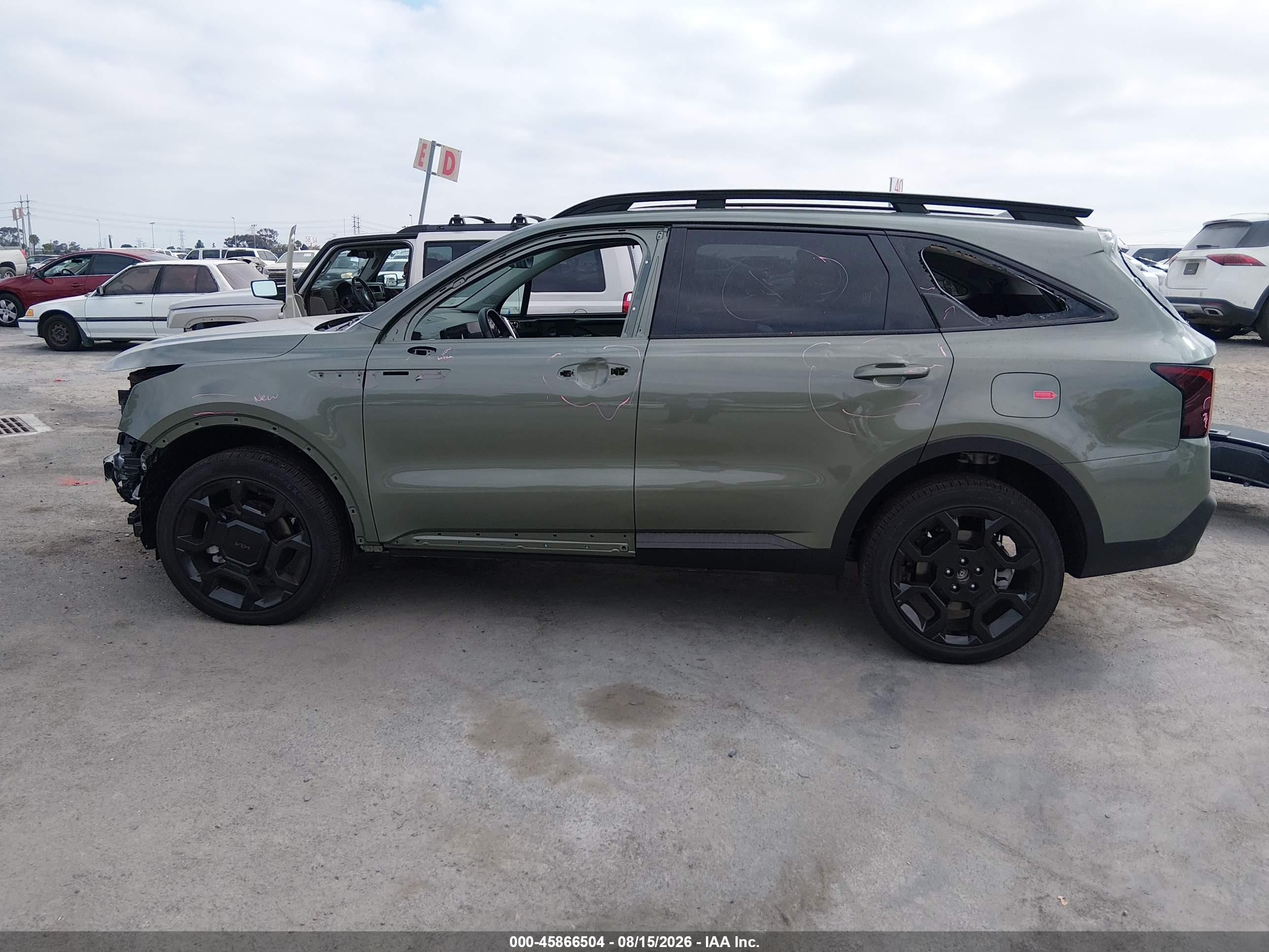 2026 KIA SORENTO X-LINE EX