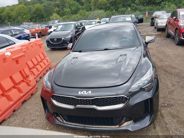 2022 KIA STINGER GT-LINE