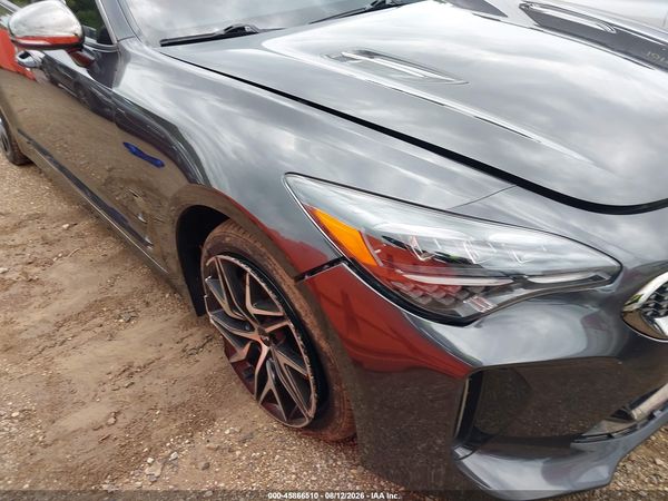 2022 KIA STINGER GT-LINE