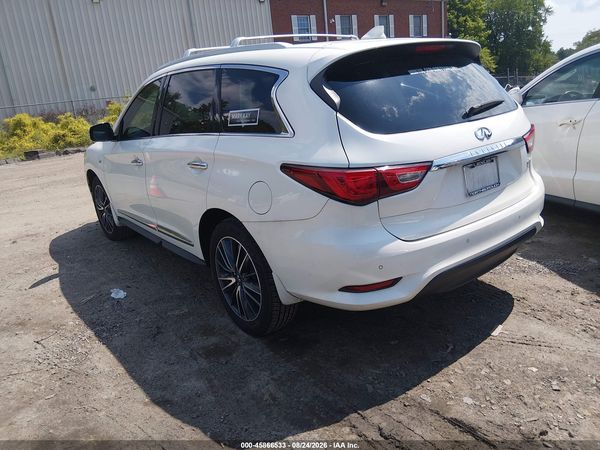 2017 INFINITI QX60 — I3