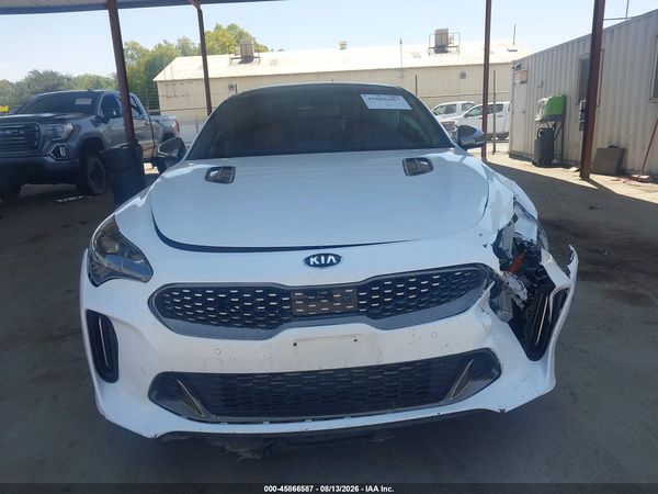 2021 KIA STINGER GT2