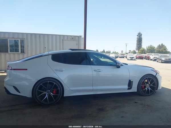 2021 KIA STINGER GT2