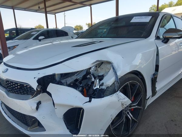 2021 KIA STINGER GT2