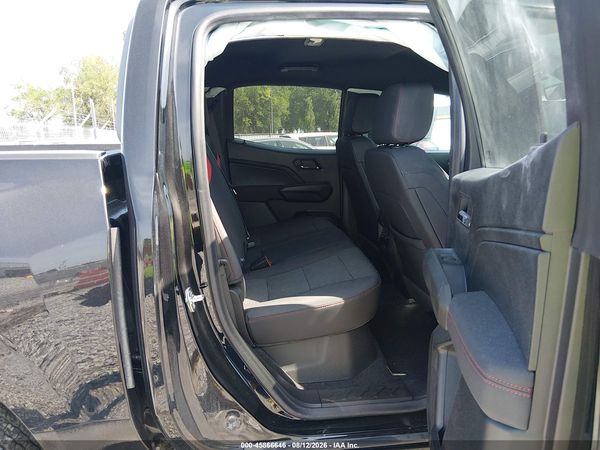 2026 CHEVROLET COLORADO Z71, 4WD — I8