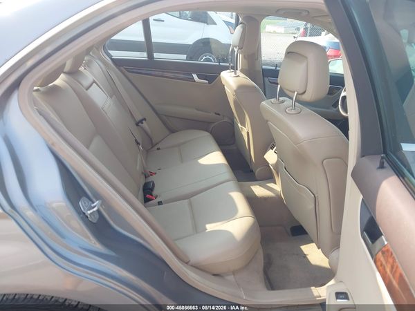 2013 MERCEDES-BENZ C 300 SPORT 4MATIC