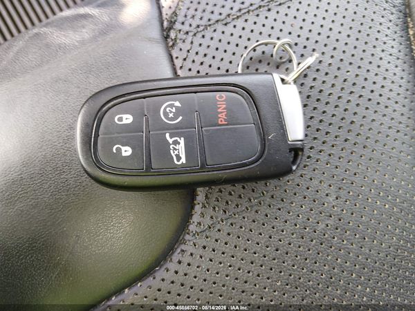 2019 JEEP CHEROKEE LIMITED 4X4