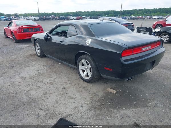 2013 DODGE CHALLENGER SXT — I3