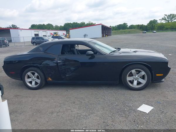 2013 DODGE CHALLENGER SXT — I116