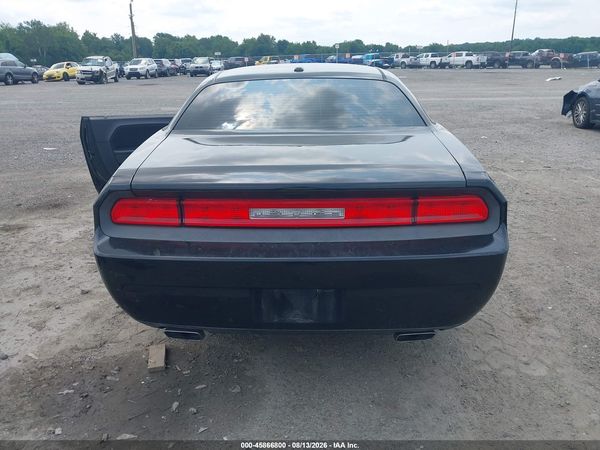 2013 DODGE CHALLENGER SXT — I119