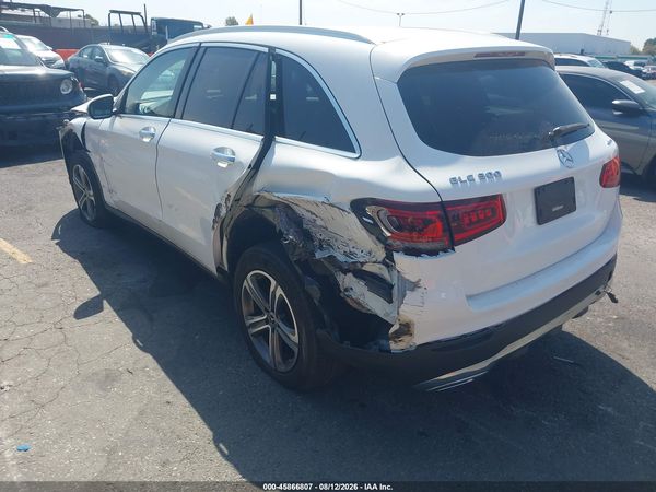 2020 MERCEDES-BENZ GLC 300 4MATIC — I3