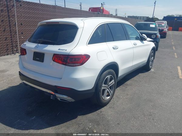 2020 MERCEDES-BENZ GLC 300 — I4