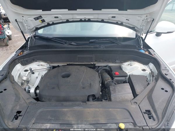 2021 VOLVO XC90 T6 MOMENTUM 7 PASSENGER