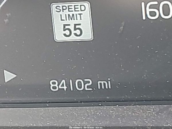 2021 VOLVO XC90 T6 MOMENTUM 7 PASSENGER