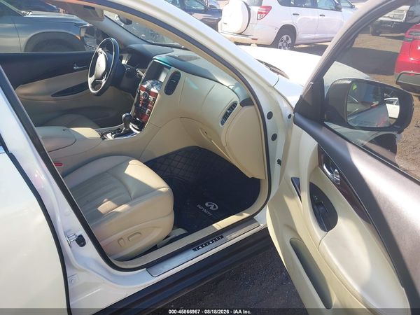 2016 INFINITI QX50