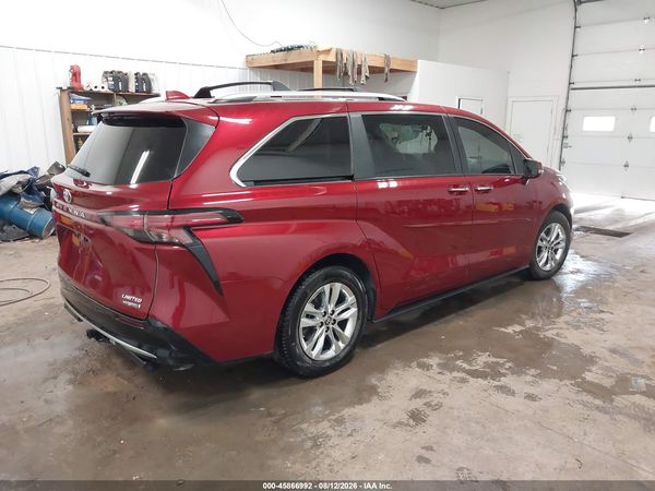 2024 TOYOTA SIENNA LIMITED — I4