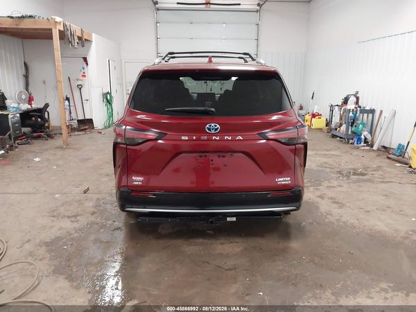 2024 TOYOTA SIENNA LIMITED — I119