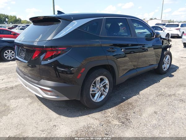 2025 HYUNDAI TUCSON SE