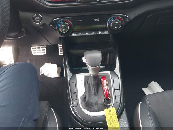 2023 KIA FORTE GT-LINE