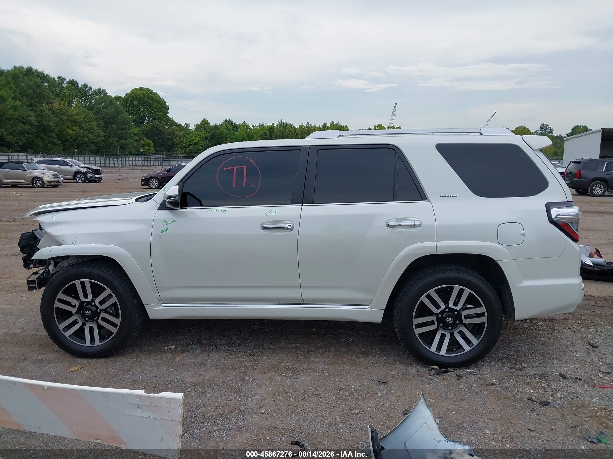 2022 TOYOTA 4RUNNER LIMITED