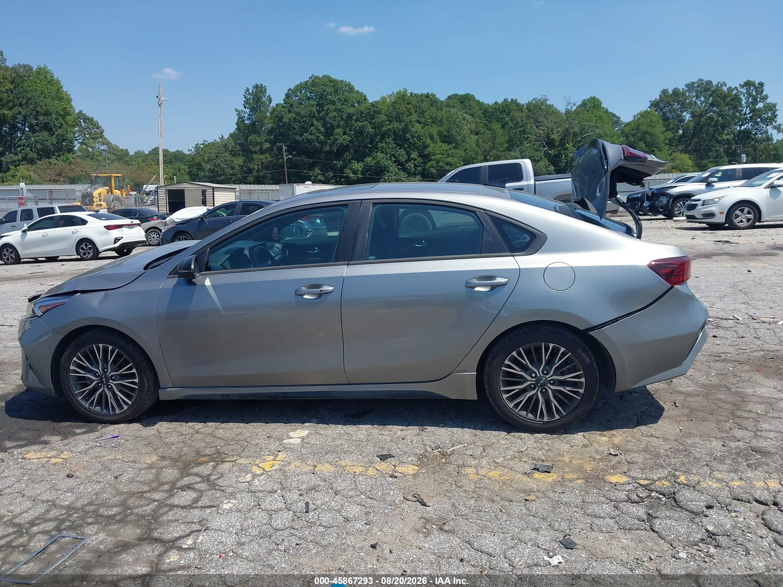 2023 KIA FORTE GT-LINE