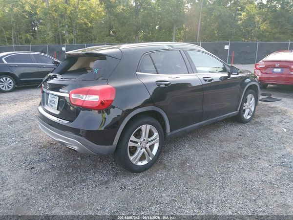 2015 MERCEDES-BENZ GLA 250 4MATIC