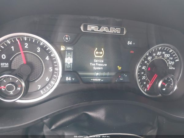2025 RAM 1500 WARLOCK  4X4 5'7 BOX