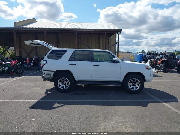 2019 TOYOTA 4RUNNER SR5