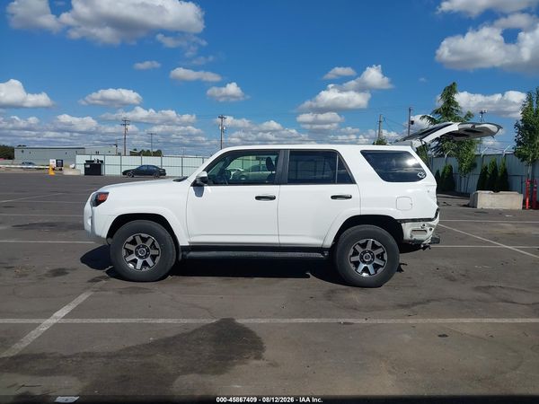 2019 TOYOTA 4RUNNER SR5