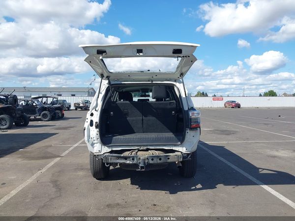 2019 TOYOTA 4RUNNER SR5