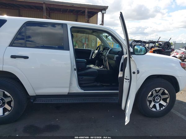 2019 TOYOTA 4RUNNER SR5