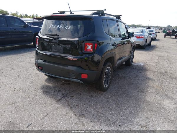 2016 JEEP RENEGADE TRAILHAWK — I4