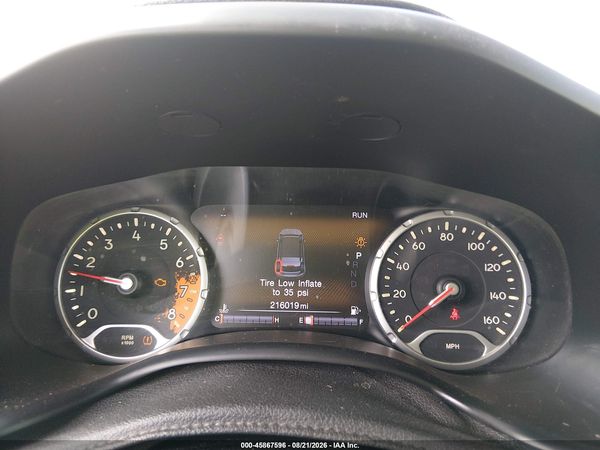 2016 JEEP RENEGADE TRAILHAWK — I7