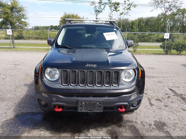 2016 JEEP RENEGADE TRAILHAWK — I115