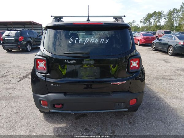 2016 JEEP RENEGADE TRAILHAWK — I119
