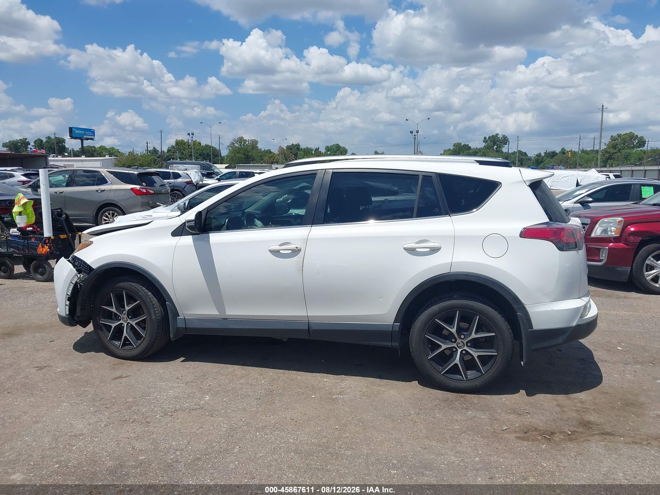 2018 TOYOTA RAV4 XLE