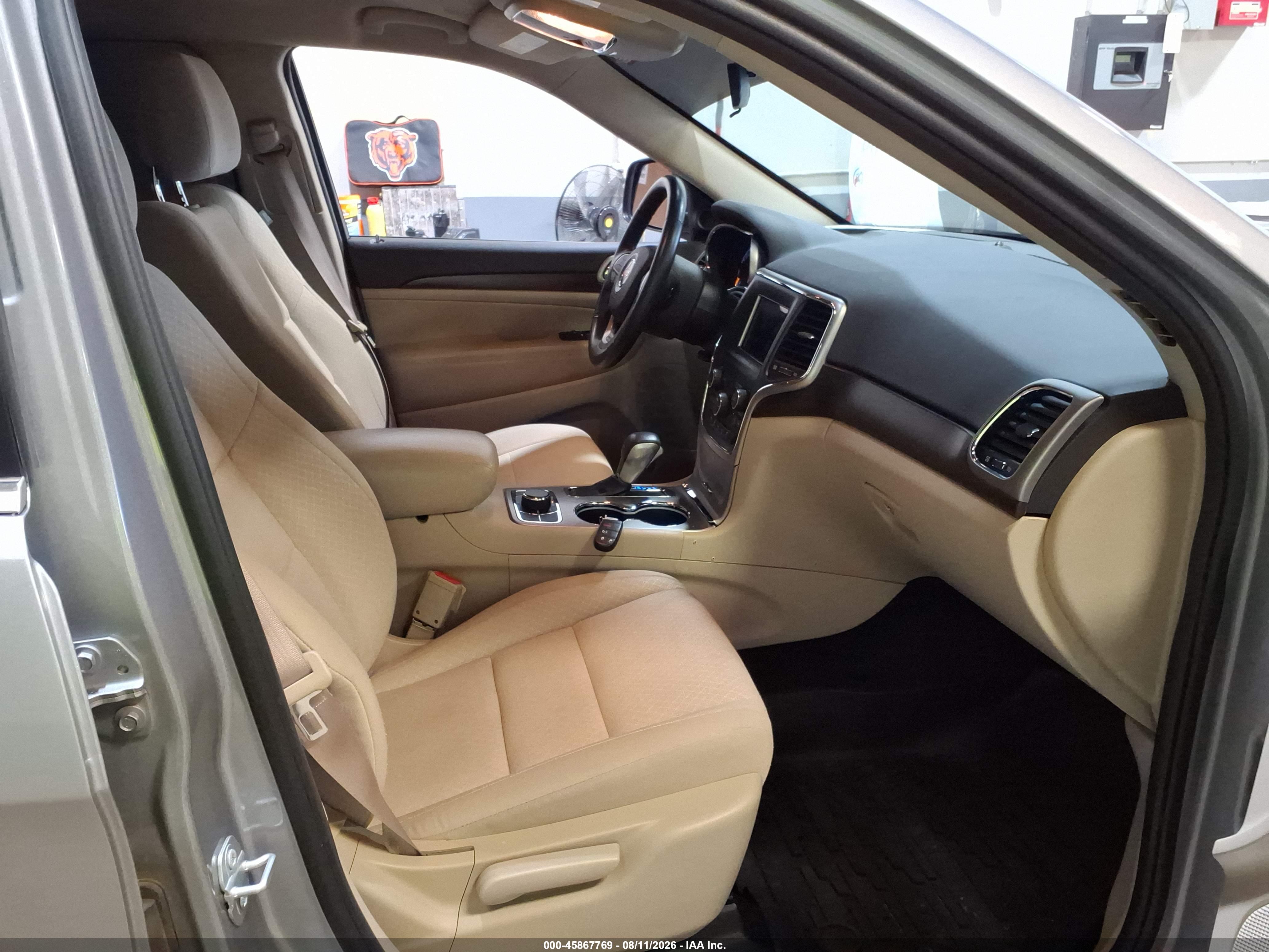 2018 JEEP GRAND CHEROKEE LAREDO E 4X4