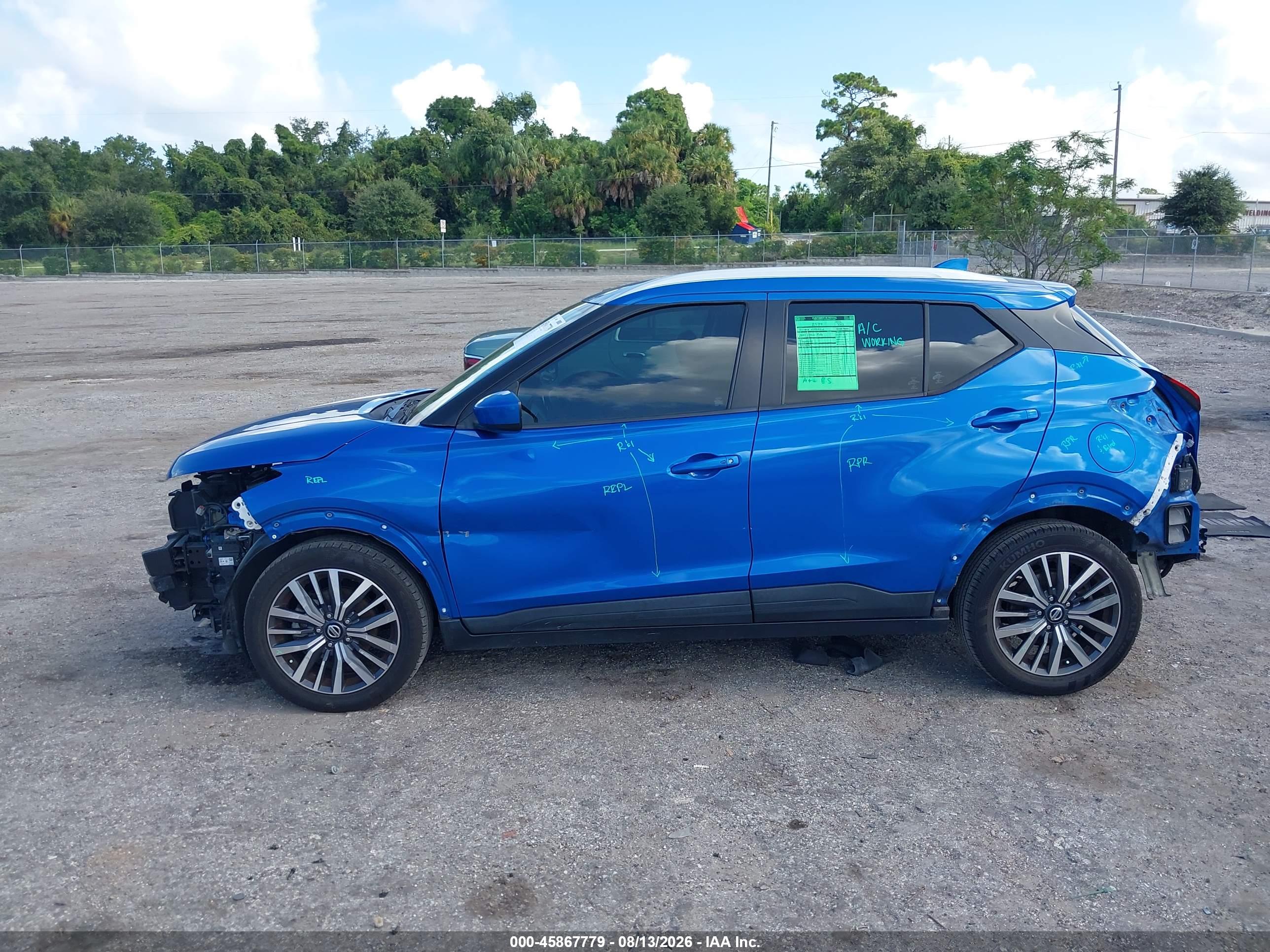2021 NISSAN KICKS SV XTRONIC CVT