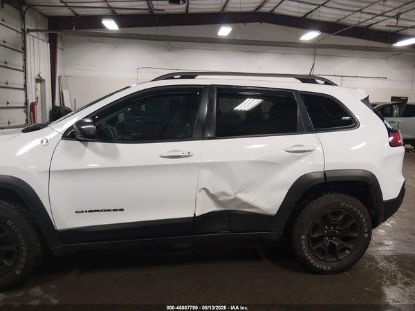 2021 JEEP CHEROKEE TRAILHAWK 4X4