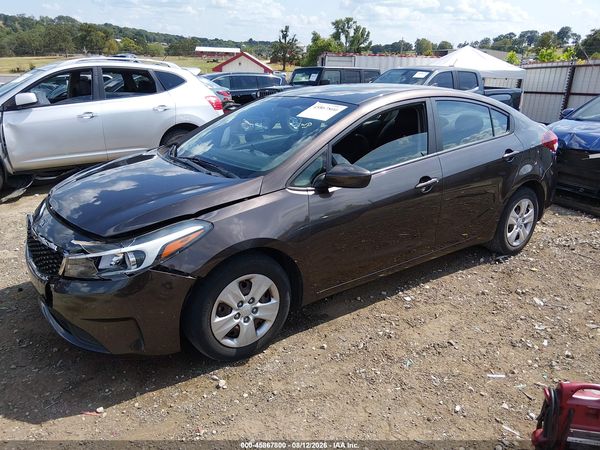 2017 KIA FORTE LX